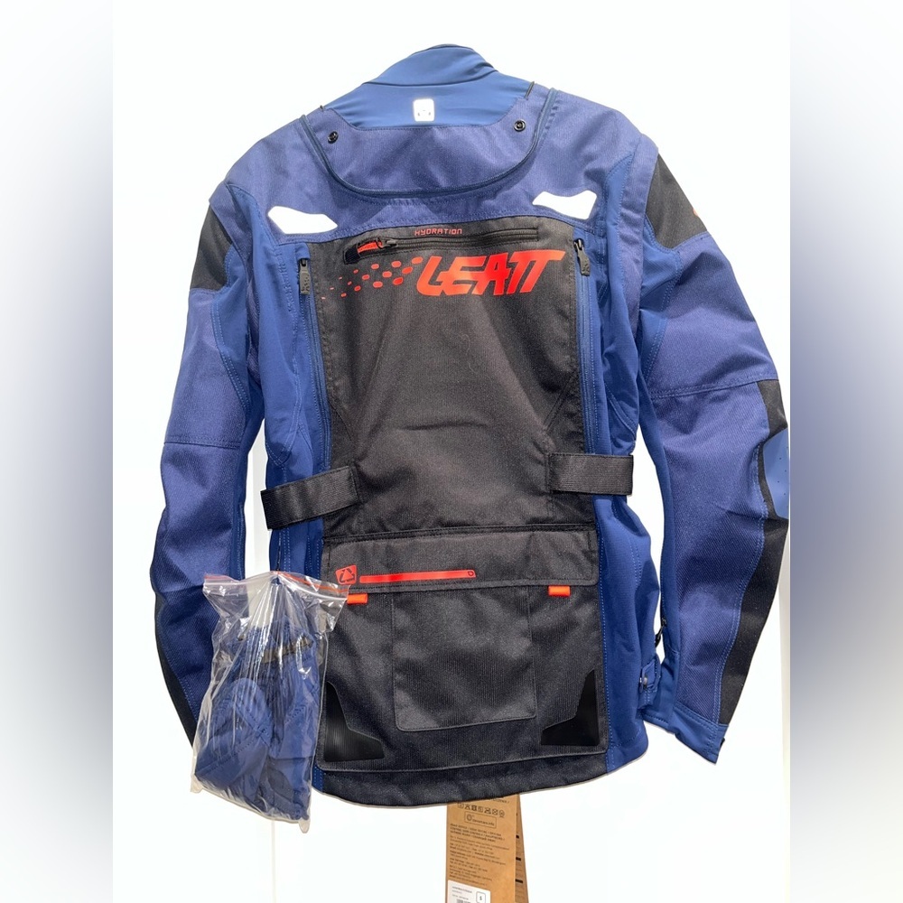 NWT Leatt Moto 5.5 Enduro jacket - Picture 2 of 5